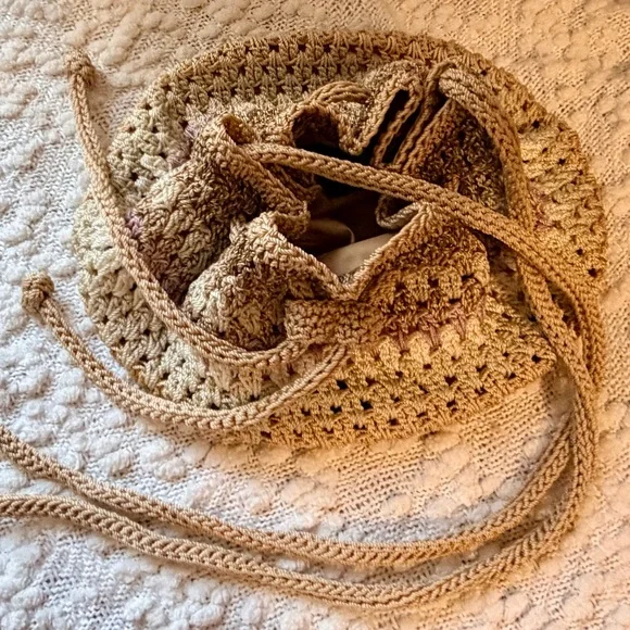 THE SAK Crochet Drawstring Crossbody Bag - Picture 11 of 11